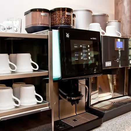 فندق سور بوست إيسمانينغ