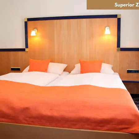 سور بوست إيسمانينغ