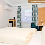 Hotel Zur Post 3*