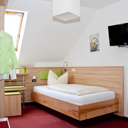 Hotel Zur Post 3*
