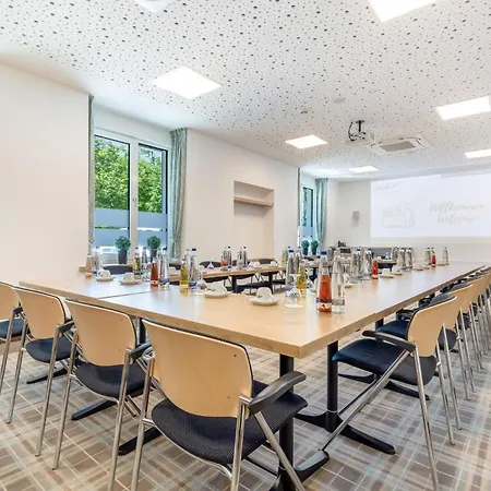 Hotel Zur Post 3*